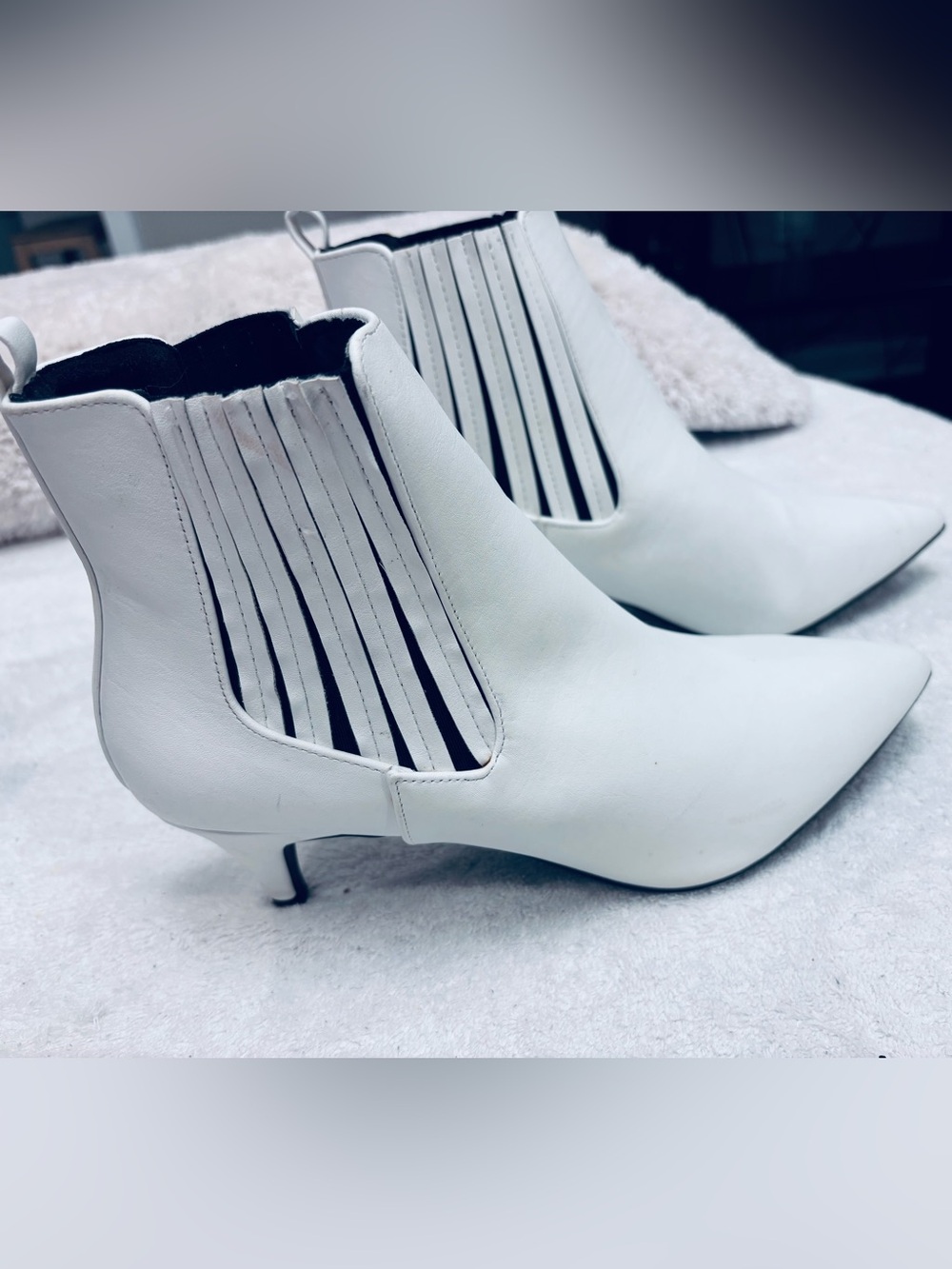 Brand New Pure White Ankle Boots By Qupid - Size 9 1/2 - Heel 2 Inches - Box 21